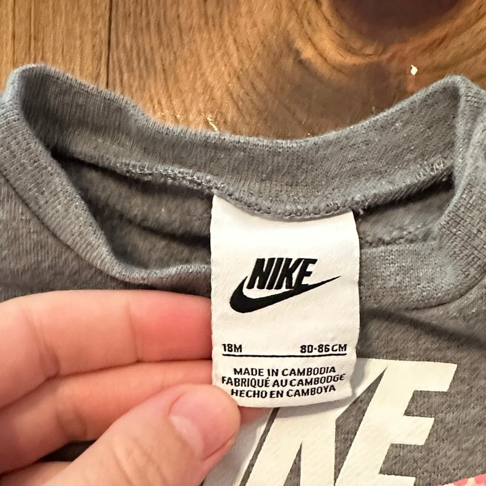 Nike Kids 18 Month Gray Sweatshirt Pink Leopard Logo